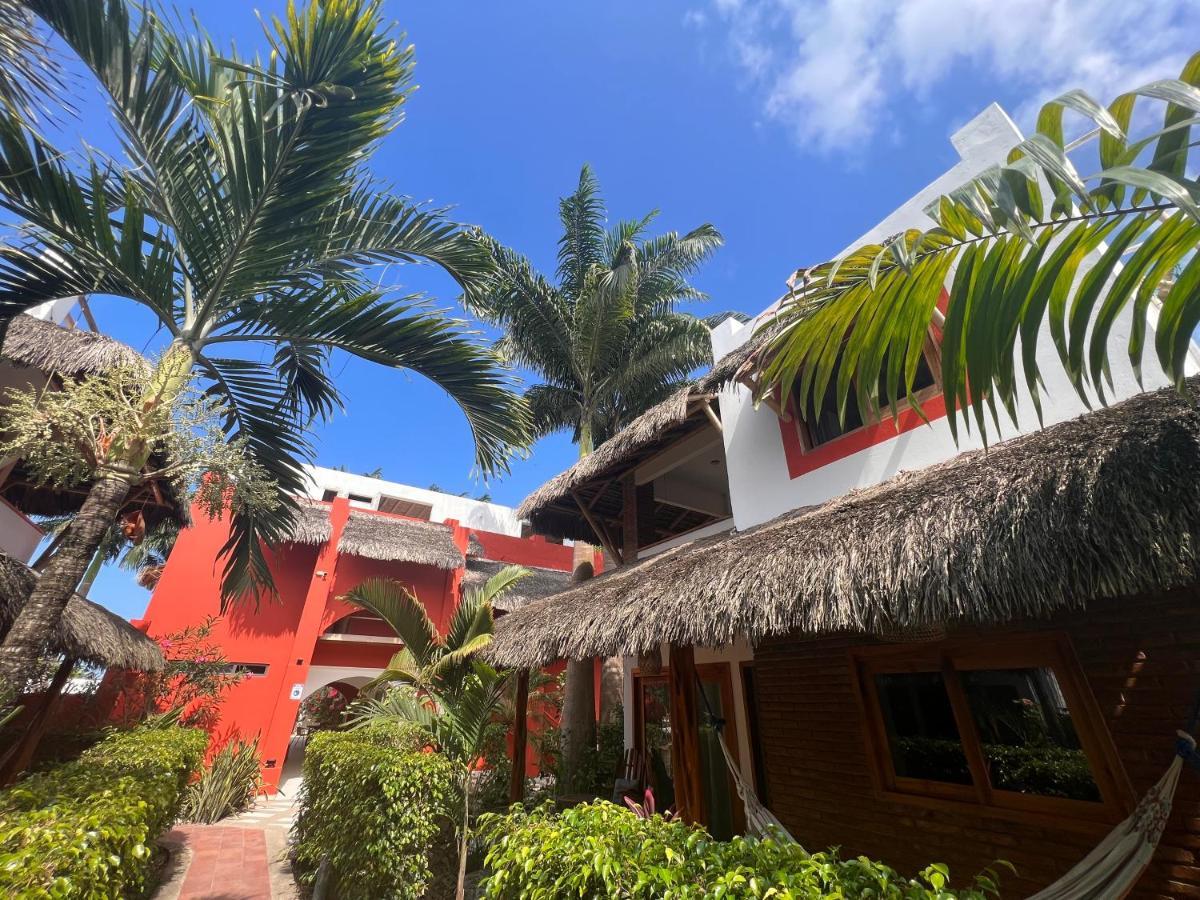 New Nautilus Lodge Puerto López Exterior foto